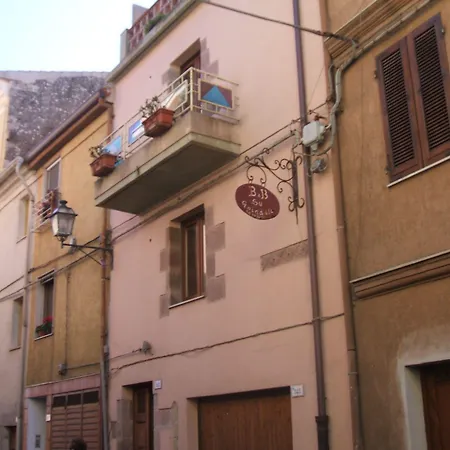 Su Ghindalu Villanova Monteleone