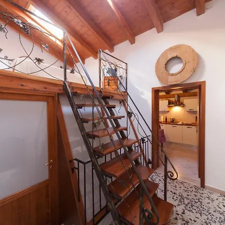 Apartment Su Ghindalu Villanova Monteleone