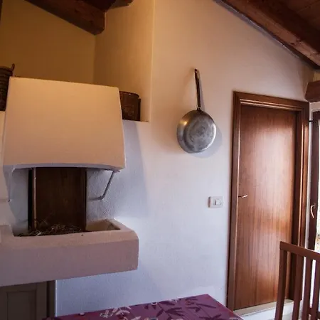 Su Ghindalu Apartment Villanova Monteleone