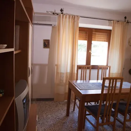 Su Ghindalu * Villanova Monteleone