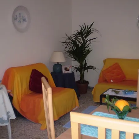 Su Ghindalu Apartment *