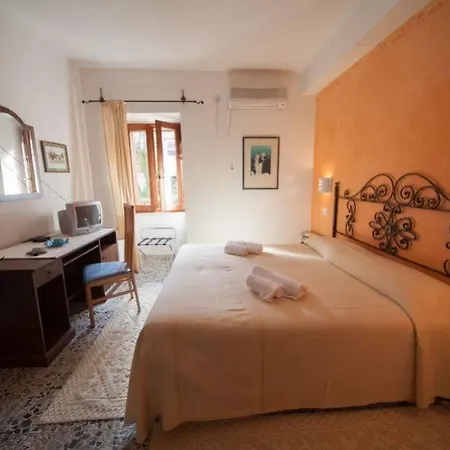 Su Ghindalu * Villanova Monteleone