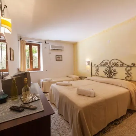 Apartment Su Ghindalu Villanova Monteleone