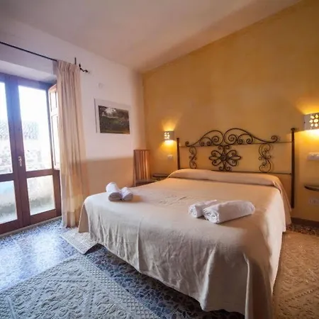 Su Ghindalu * Villanova Monteleone